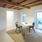 Herzige In Altem Gemaeuer Apartament Linz